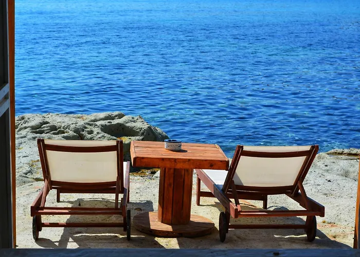 Zacharias Seaside Studio Kimolos